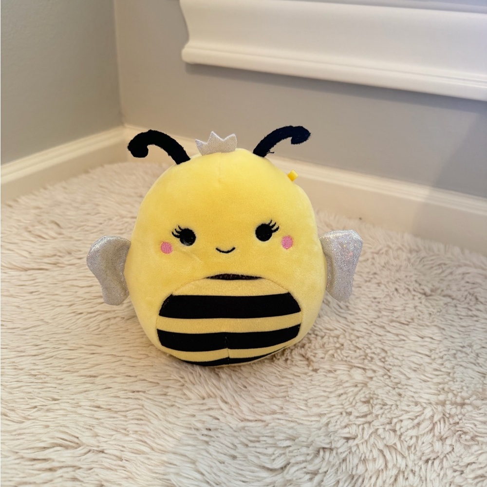 Squishmallows BumbleBee